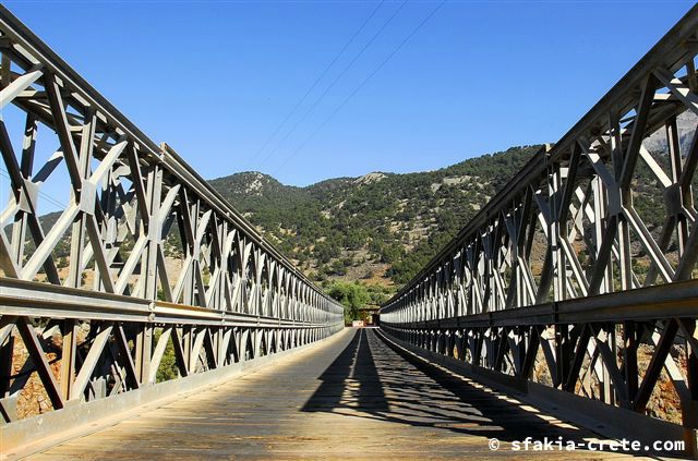 Photo report of a trip around Sfakia, Crete, May 2006